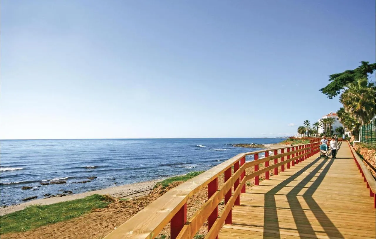 2 Bedroom Amazing Apartment In Calahonda Sitio de Calahonda