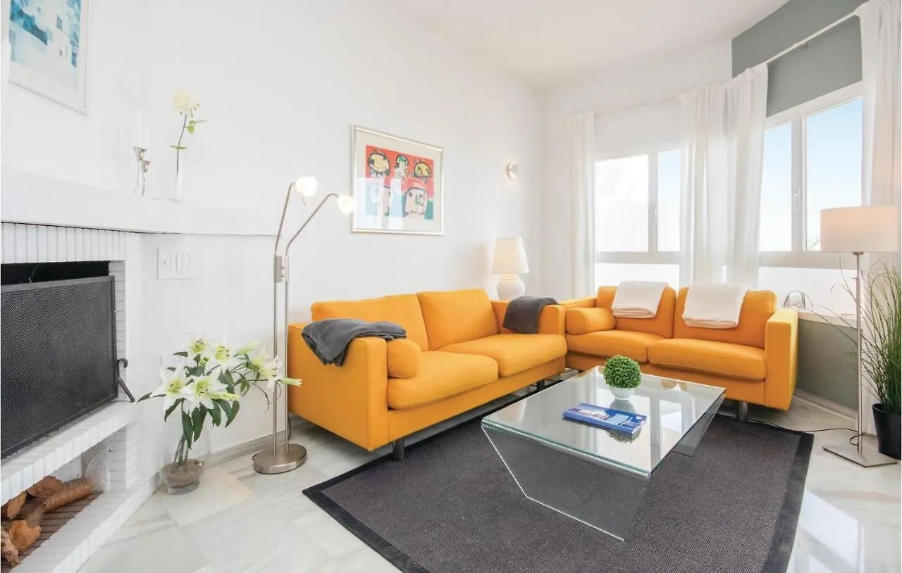 2 Bedroom Amazing Apartment In Calahonda Sitio de Calahonda